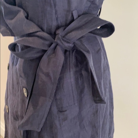 Chic and Classy navy blue dress - Picture 5 of 9